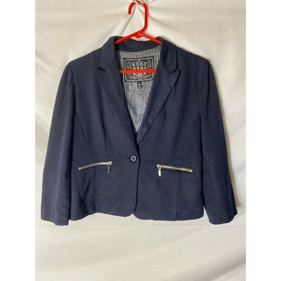 LAST KISS WOMENS SIZE LARGE L CROP BLACK BLAZER SUIT JACKET BUTTON ZIPPERS - Picture 1 of 2